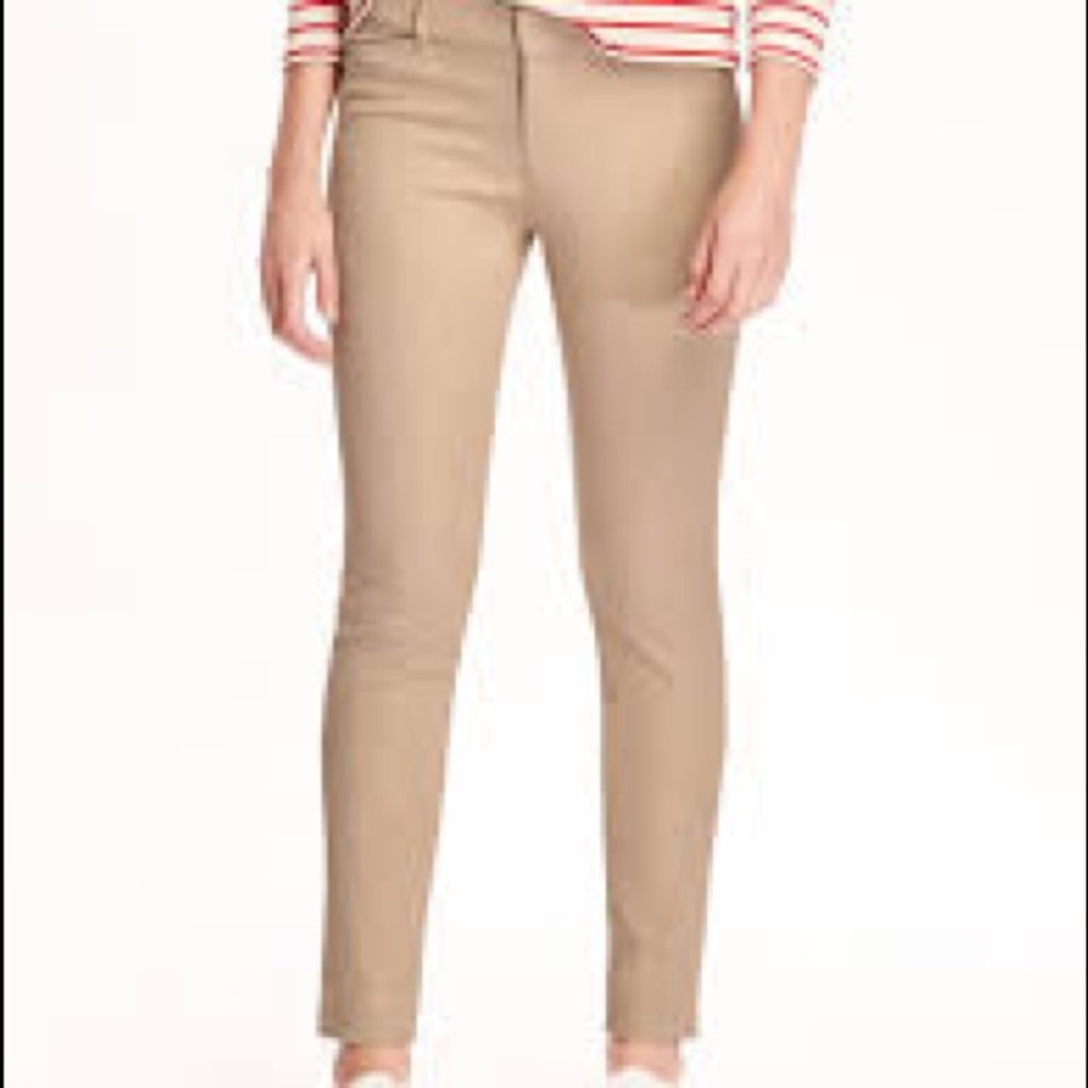 Old Navy Pixie khaki pants